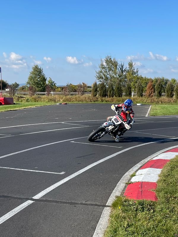 img_supermoto_0104.jpg