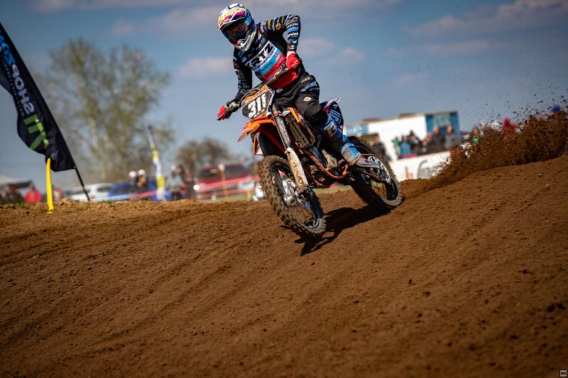 img_motocross_1029.jpg