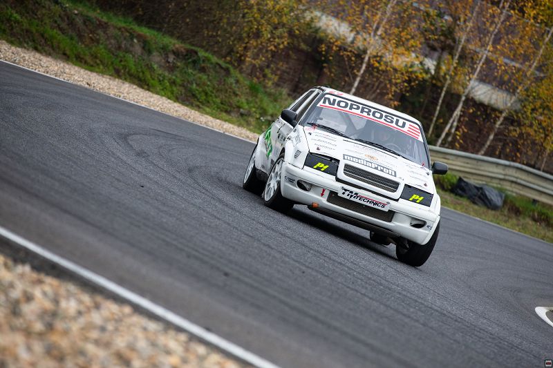 img_rallycross_0850.jpg