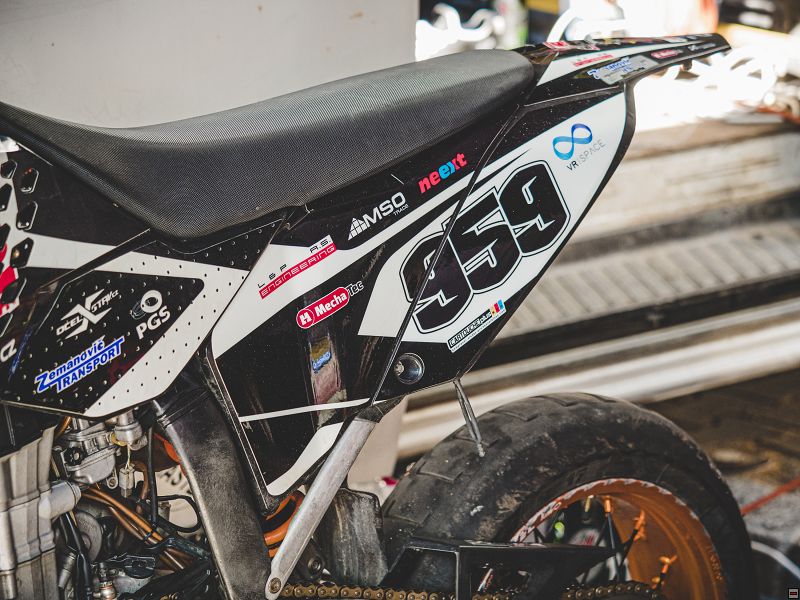 img_supermoto_0003.jpg