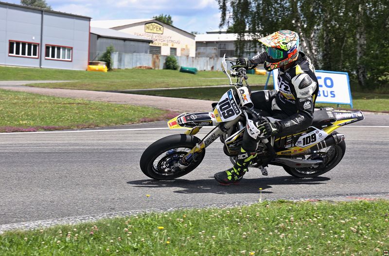 img_supermoto_0093.jpg
