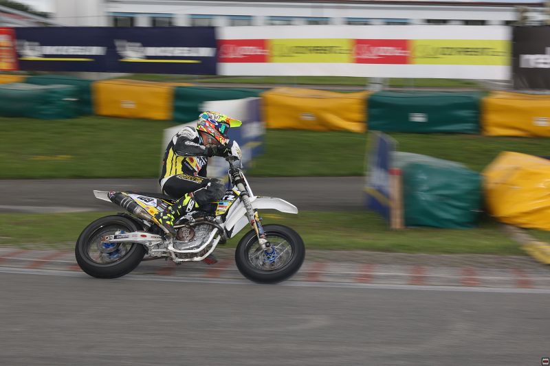 img_supermoto_0105.jpg