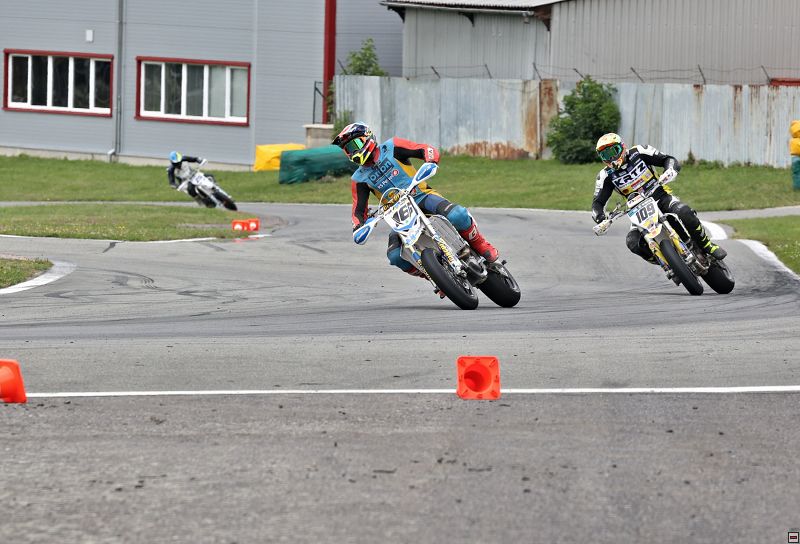 img_supermoto_0109.jpg