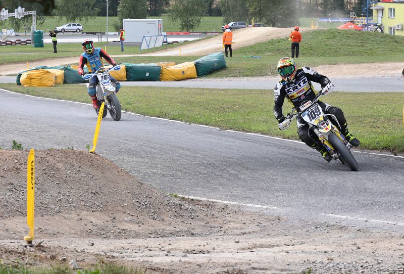 img_supermoto_0112.jpg
