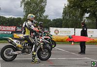 thn_supermoto_0102.jpg