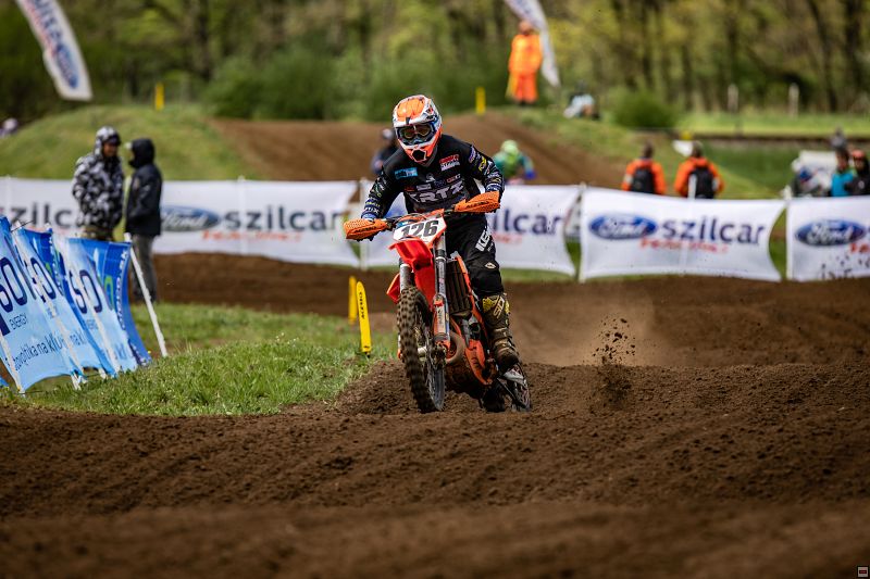img_motocross_1040.jpg
