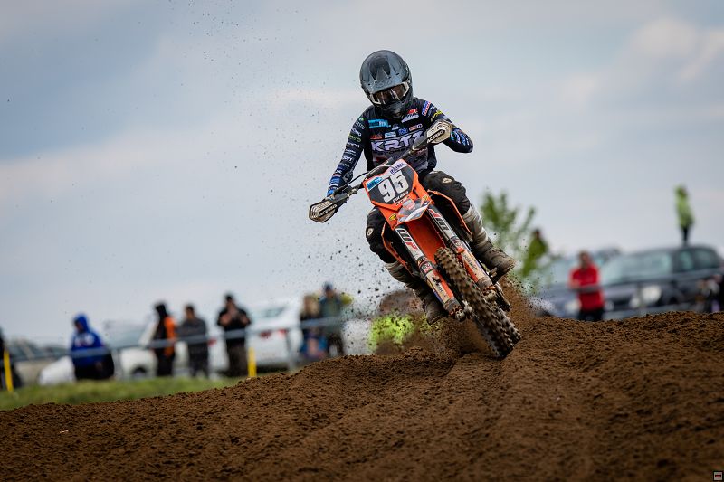img_motocross_1046.jpg