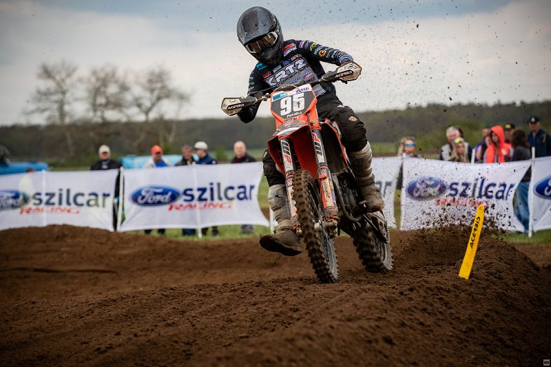 img_motocross_1050.jpg