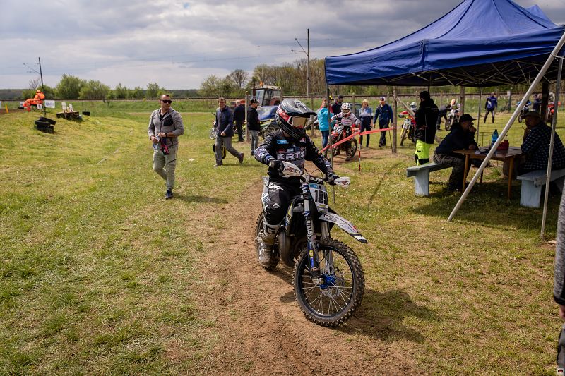 img_motocross_1059.jpg