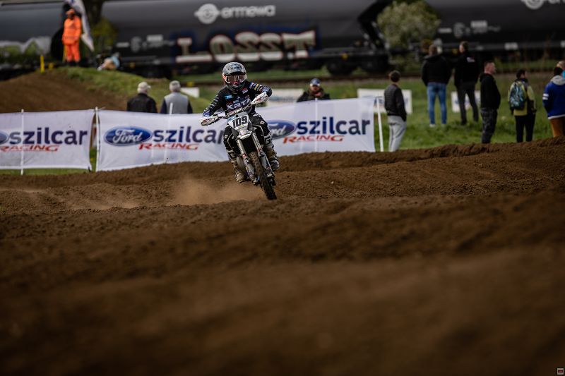 img_motocross_1070.jpg