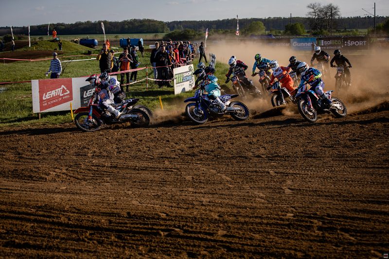 img_motocross_1112.jpg