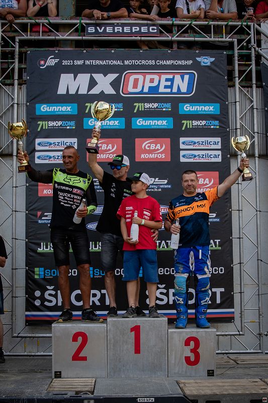 img_motocross_1204.jpg