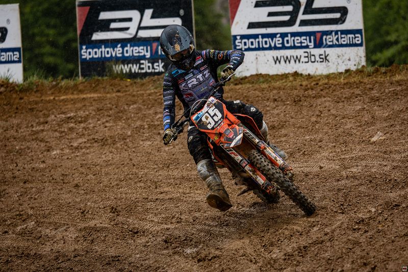 img_motocross_1239.jpg
