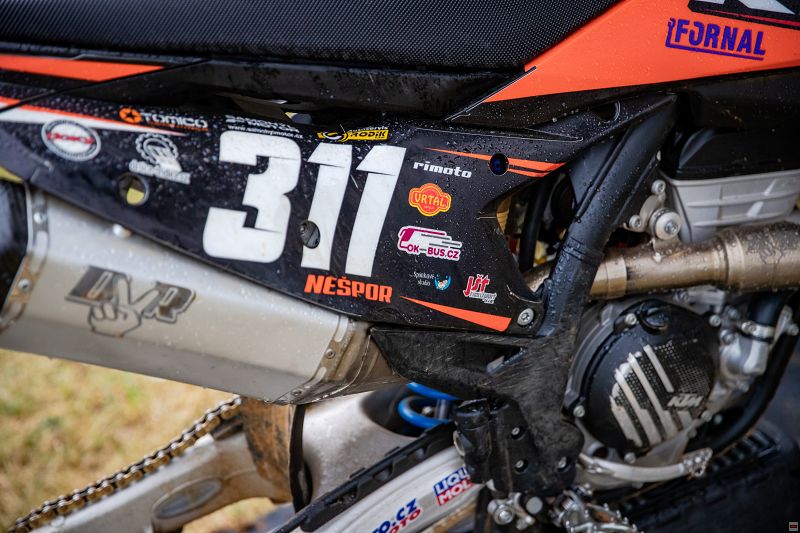 img_motocross_1242.jpg