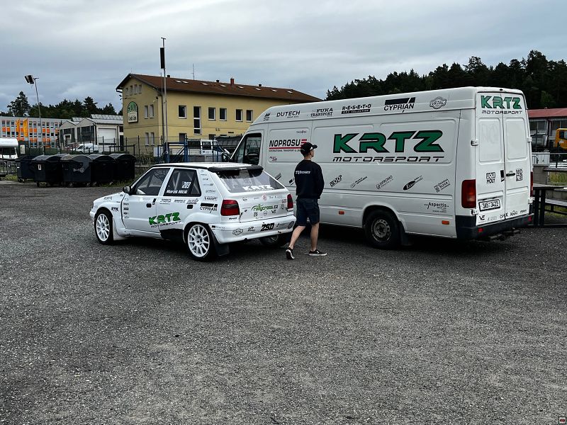 img_rallycross_0610.jpg