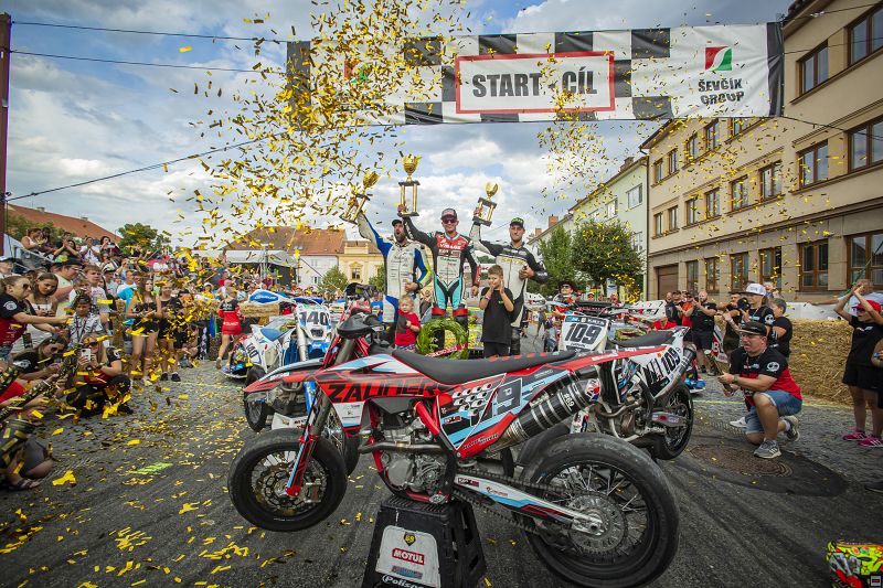 img_supermoto_0002.jpg