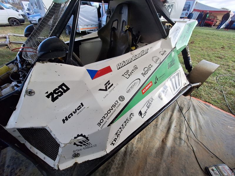 img_autocross_1025.jpg