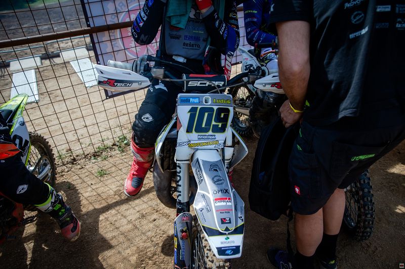 img_motocross_1020.jpg