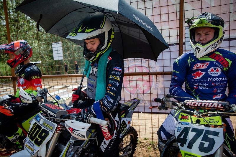 img_motocross_1021.jpg