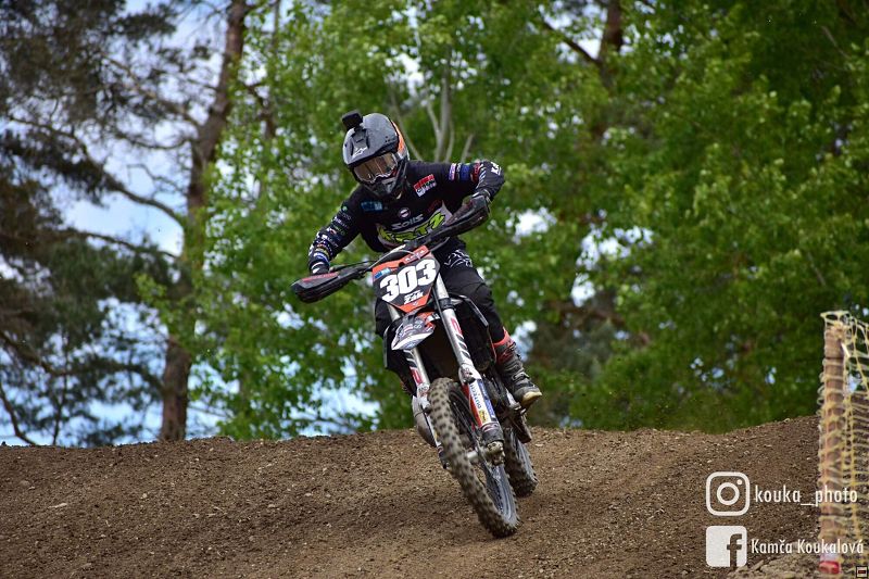 img_motocross_1360.jpg